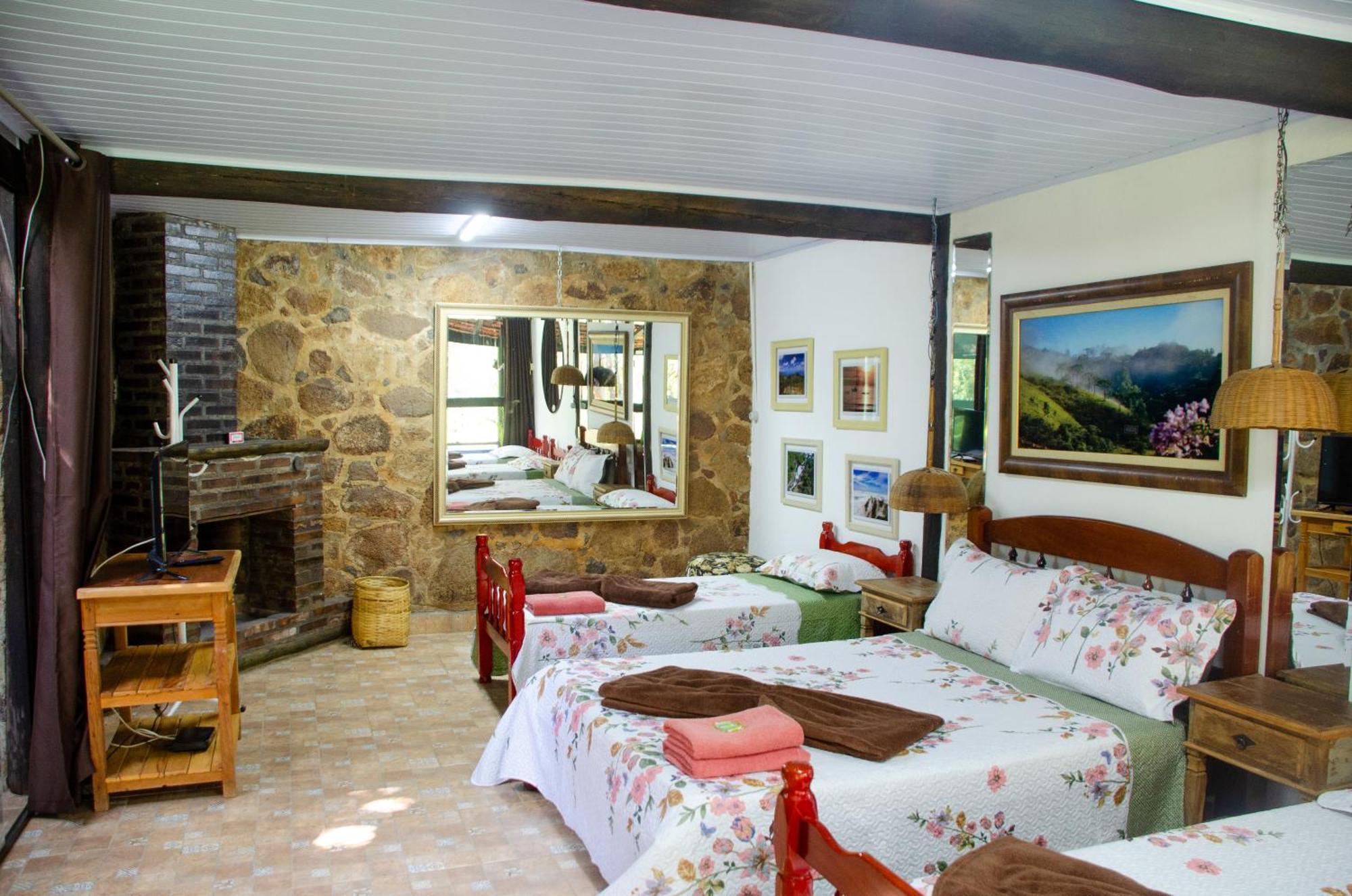 Pousada Estancia Vip Cunha Buitenkant foto